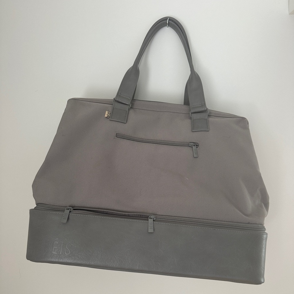 Beis bag missing shoulder strap gray